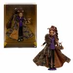 Monster High Collector - Monster High Clawdeen Wolf House Of Wolf Doll in High Fashion Coat With Premium Accessories 